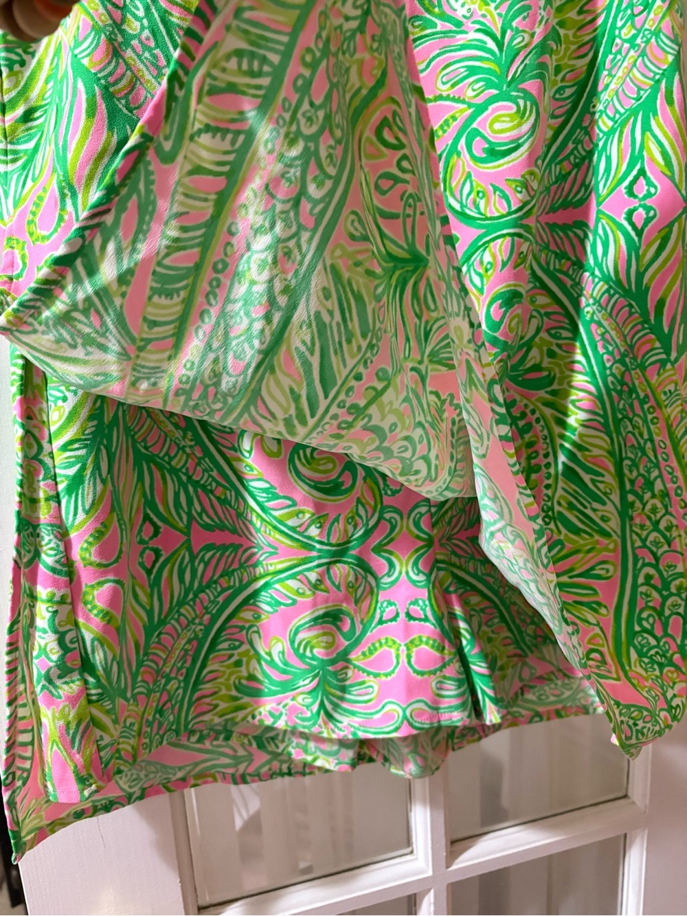 Lilly Pulitzer Hot Pink Romper with Bright Green Print - Picture 6 of 13